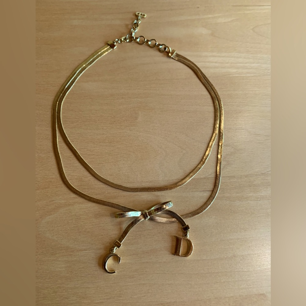 Christian Dior Ribbon Bow CD
Choker Necklace